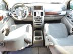 2010 Chrysler Town & Country Touring იყიდება Greenwood-ში, NE - Side