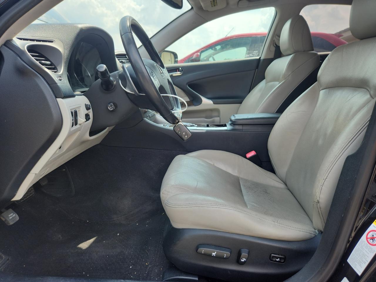 2011 Lexus Is 250 VIN: JTHCF5C28B5044712 Lot: 62860335