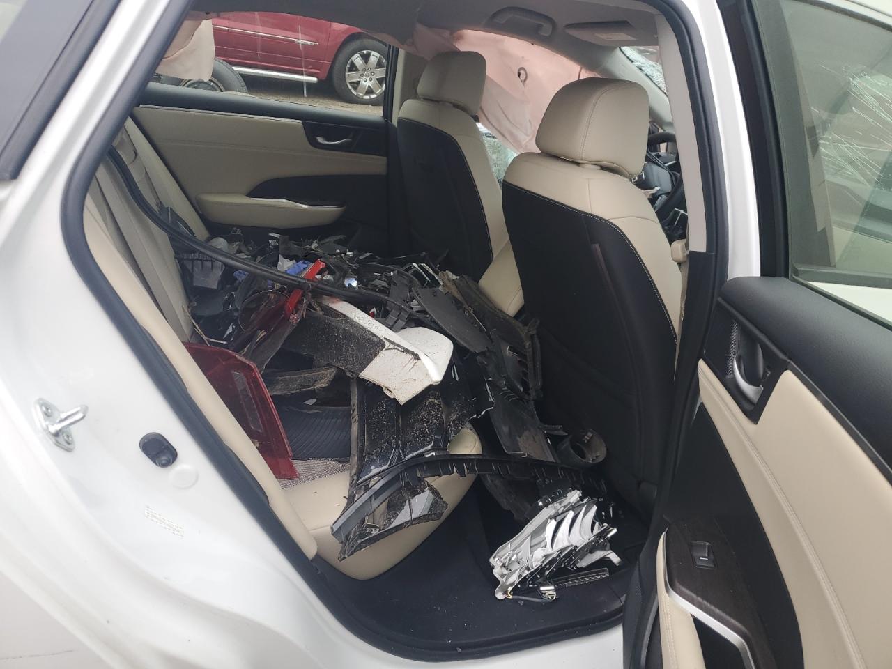 JHMZC5F11JC010529 HONDA CLARITY 2018