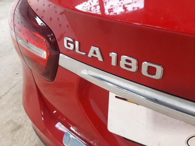 2019 MERCEDES BENZ GLA 180 UR