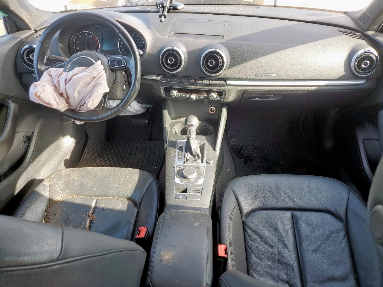 2015 Audi A3 Premium VIN: WAUBFGFF2F1097598 Lot: 61152975