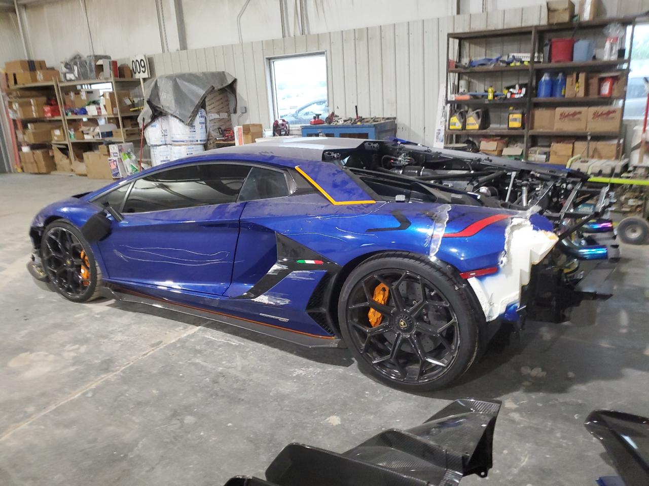 Hide VIN History Auto ZHWUM6ZD6LLA09054 - LAMBORGHINI ALL MODELS