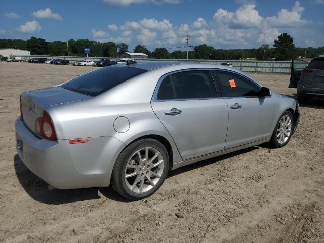 Sedans CHEVROLET MALIBU 2012 Srebrny