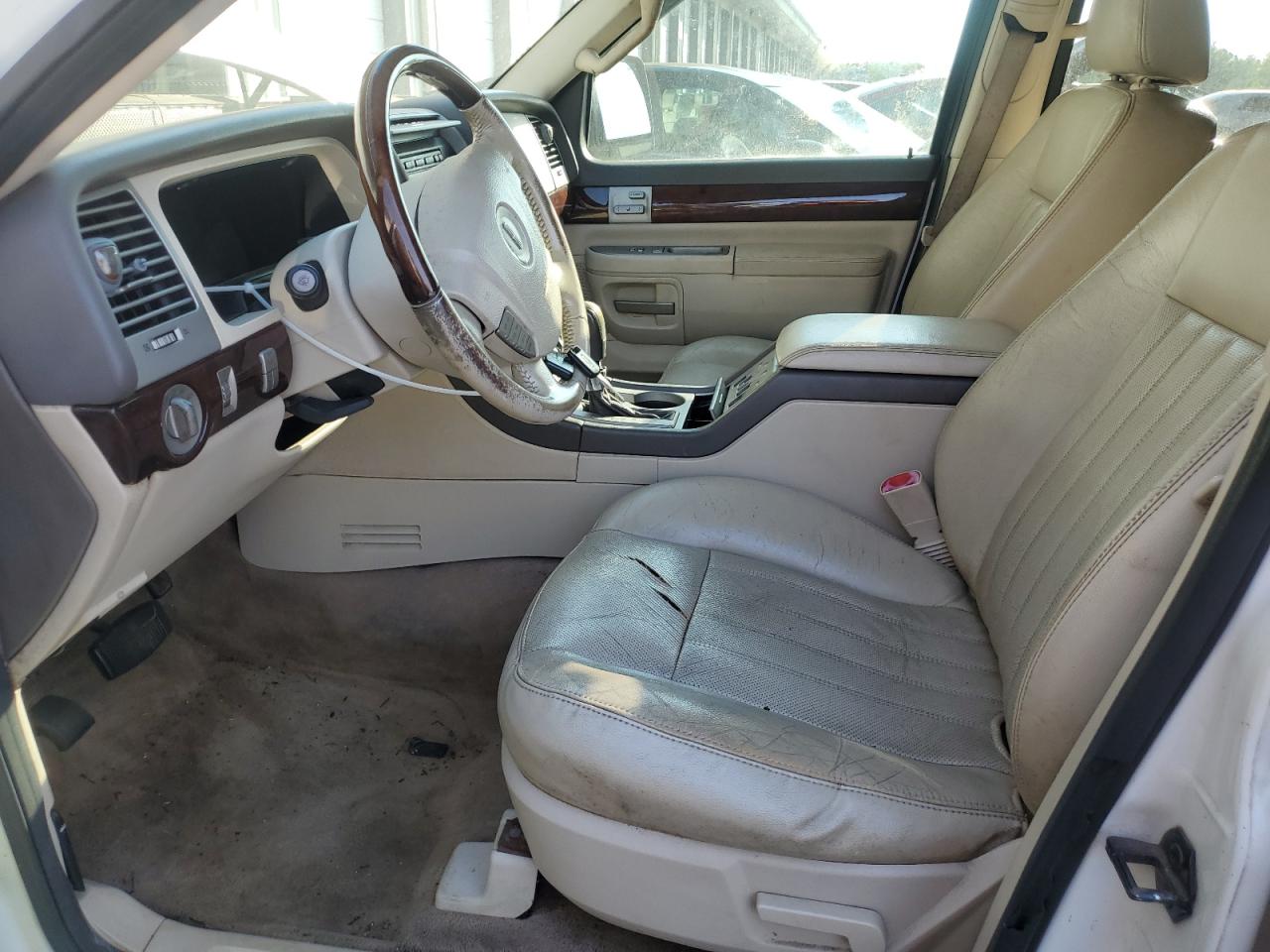 2004 Lincoln Aviator VIN: 5LMEU88H64ZJ05493 Lot: 52428175