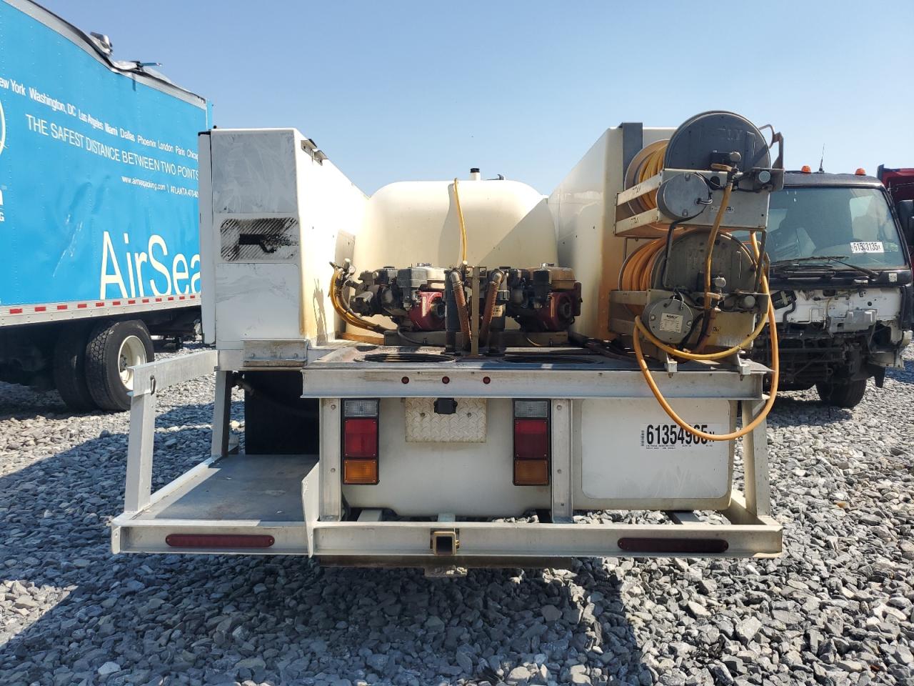 2018 Isuzu Npr Hd VIN: 54DC4W1B1JS811988 Lot: 61354965