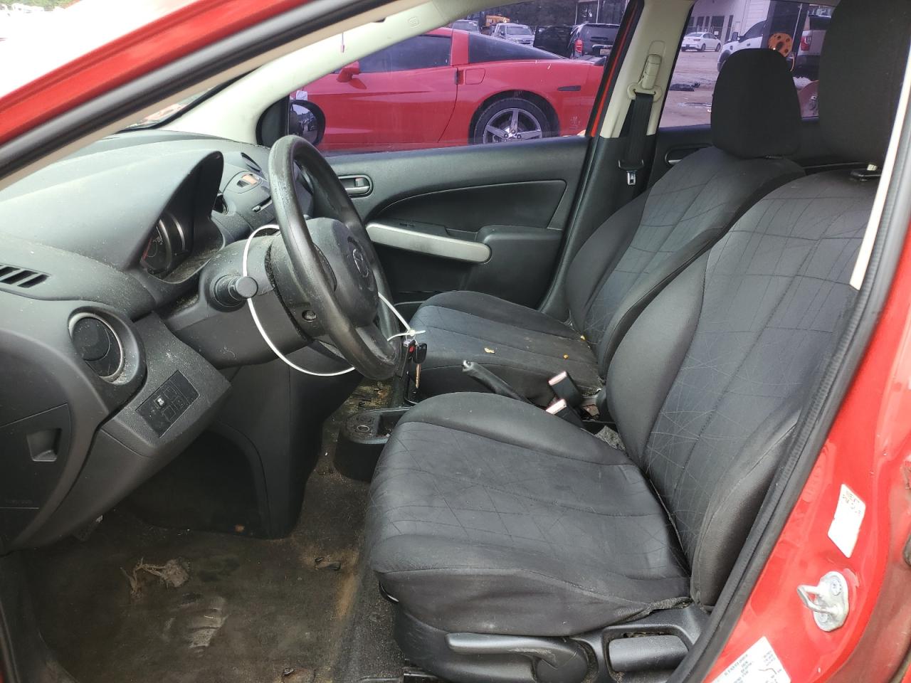 2012 Mazda Mazda2 VIN: JM1DE1KY1C0147105 Lot: 61222955