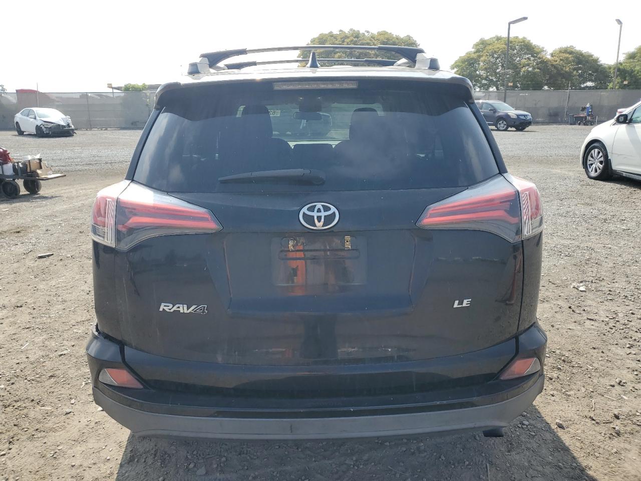 2017 Toyota Rav4 Le VIN: 2T3ZFREV4HW337244 Lot: 62343075