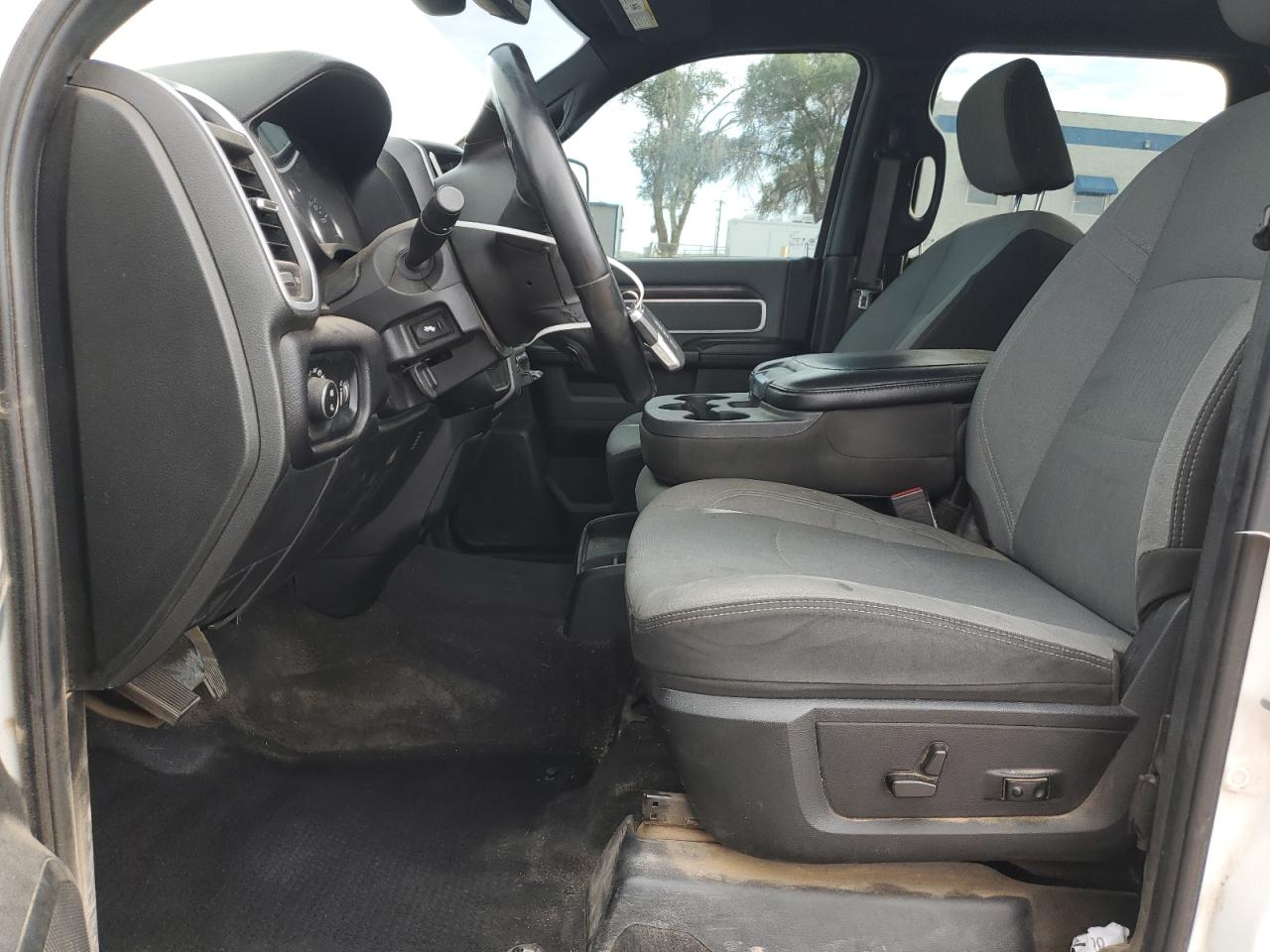 2022 Ram 2500 Big Horn/Lone Star VIN: 3C6UR5DLXNG146215 Lot: 62332875
