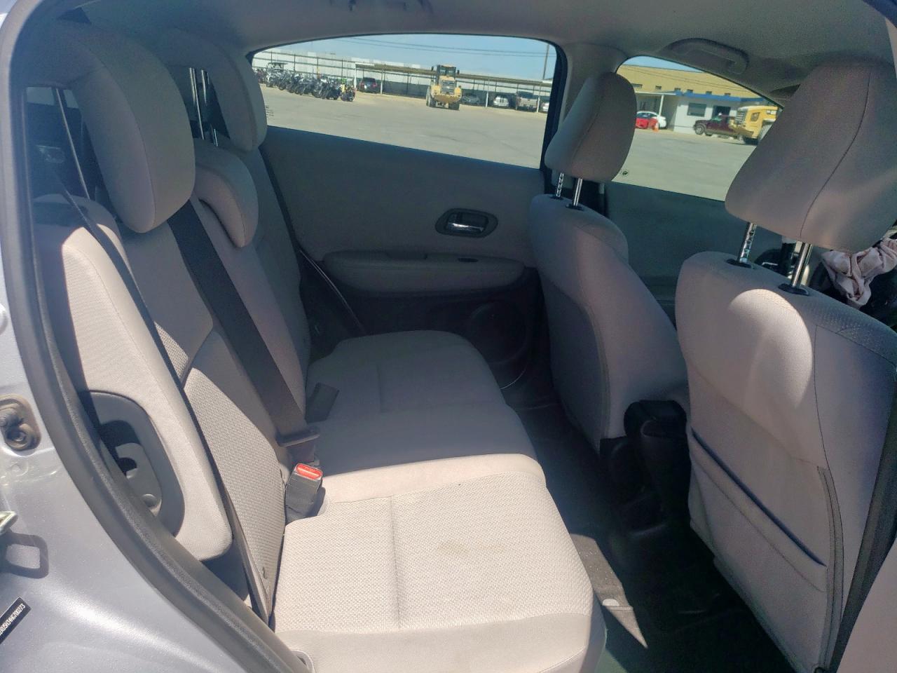 2017 Honda Hr-V Lx VIN: 3CZRU5H34HG700273 Lot: 63034045