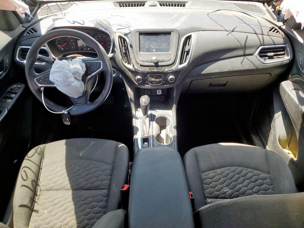 2018 Chevrolet Equinox - Image 8