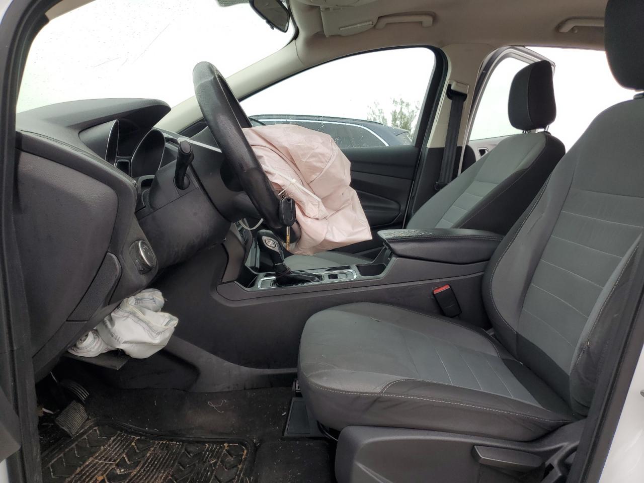 1FMCU0F70JUA94439 FORD ESCAPE 2018