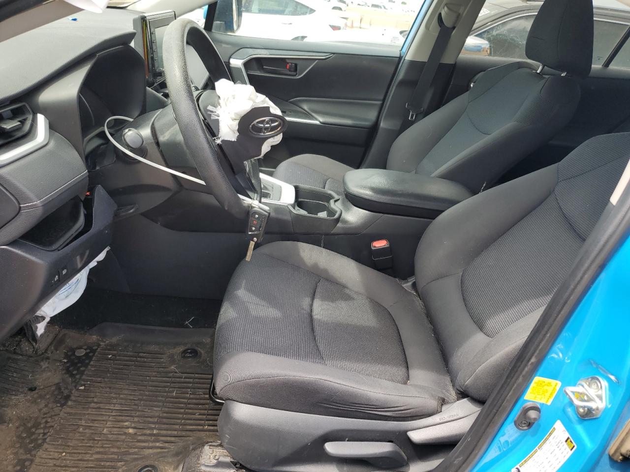 2T3G1RFVXKW037641 TOYOTA RAV4 2019