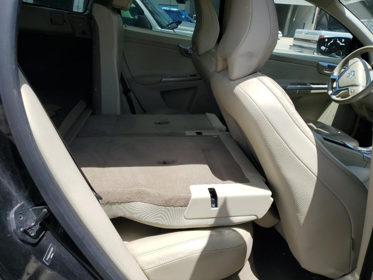 2011 Volvo Xc60 3.2 VIN: YV4952DL9B2206995 Lot: 61926985