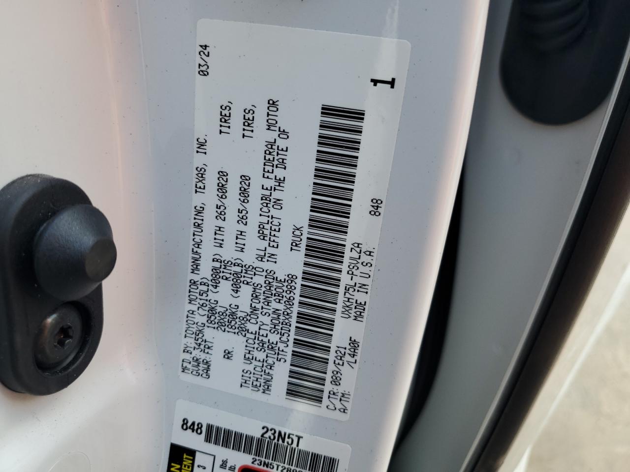 5TFJC5DBXRX069898 TOYOTA TUNDRA 2024