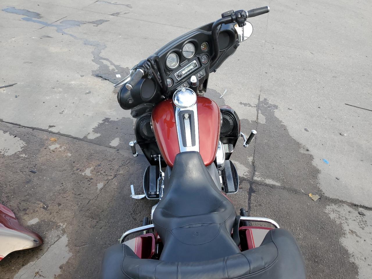 2009 Harley-Davidson Flhtcu VIN: 1HD1FC4189Y675955 Lot: 61179705