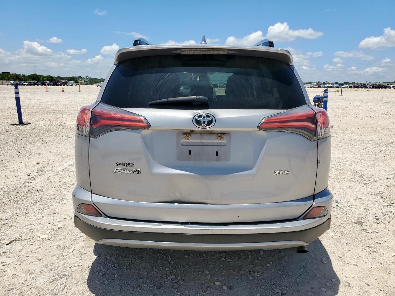 2017 Toyota Rav4 Xle VIN: 2T3WFREV3HW358119 Lot: 62838255