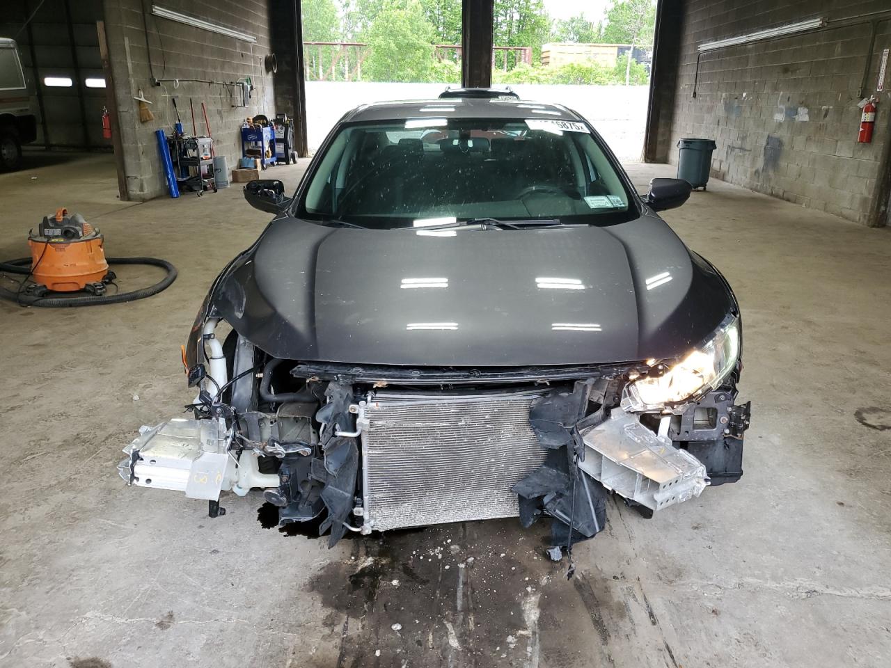 19XFC2F59JE204823 HONDA CIVIC 2018
