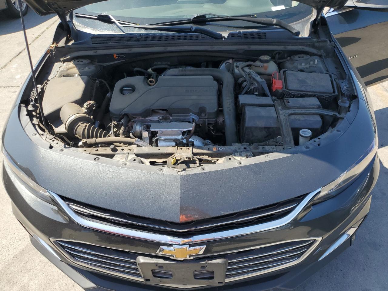 2018 Chevrolet Malibu Lt VIN: 1G1ZD5ST1JF229472 Lot: 62773055