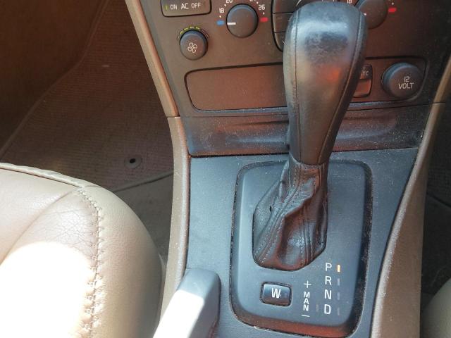 2004 VOLVO XC70 D5 SE