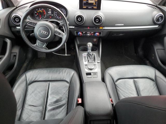 Sedans AUDI A3 2015 Czerwony