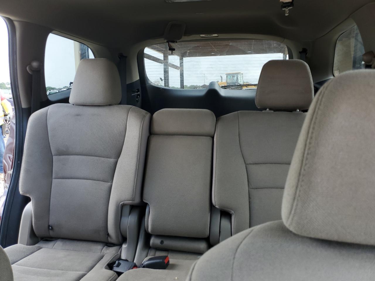 2019 Honda Pilot Lx VIN: 5FNYF6H17KB060136 Lot: 62941755