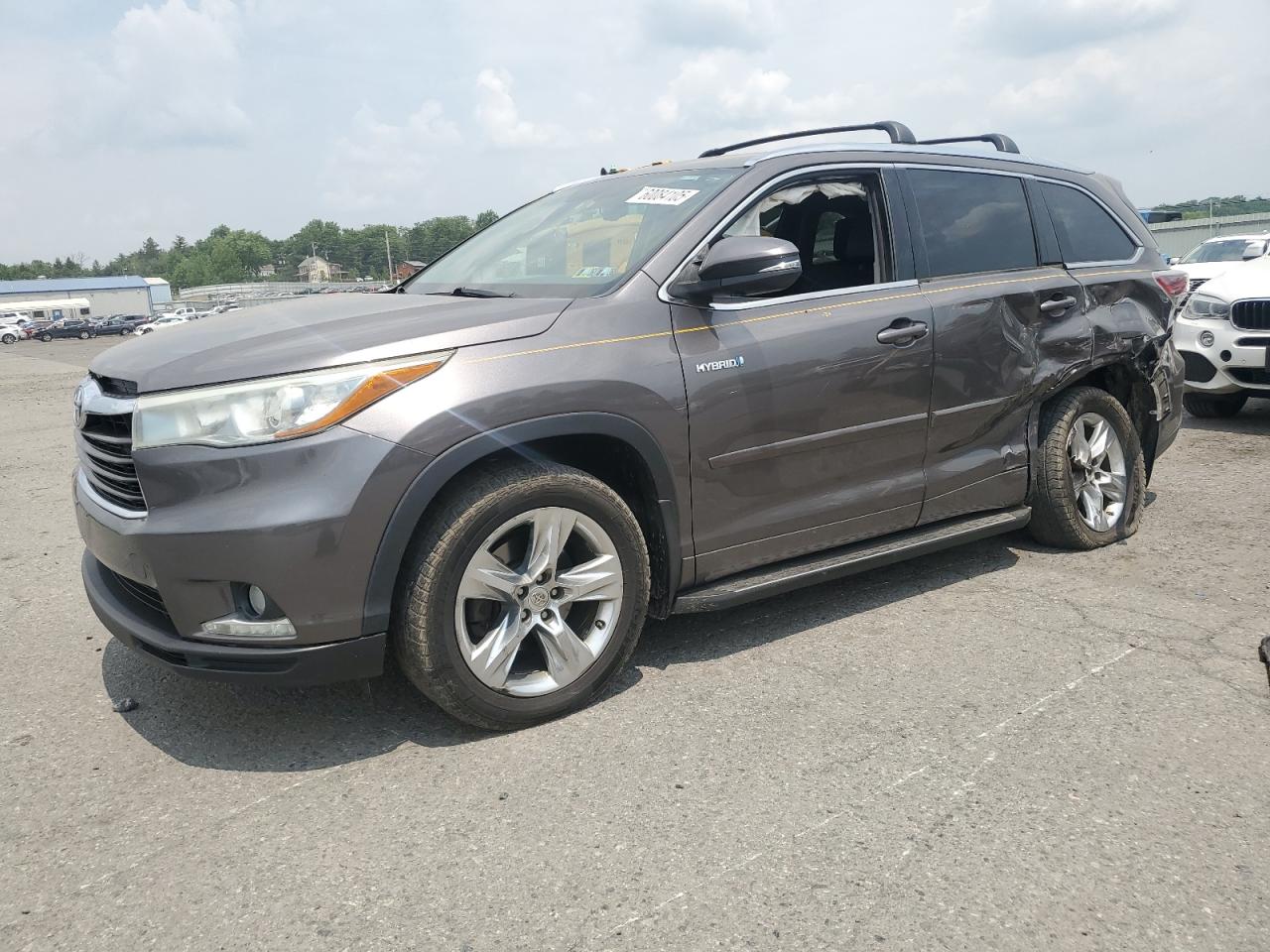 2015 Toyota Highlander Hybrid Limited for Sale in Pennsburg, PA - Side