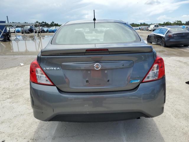  NISSAN VERSA 2016 Silver