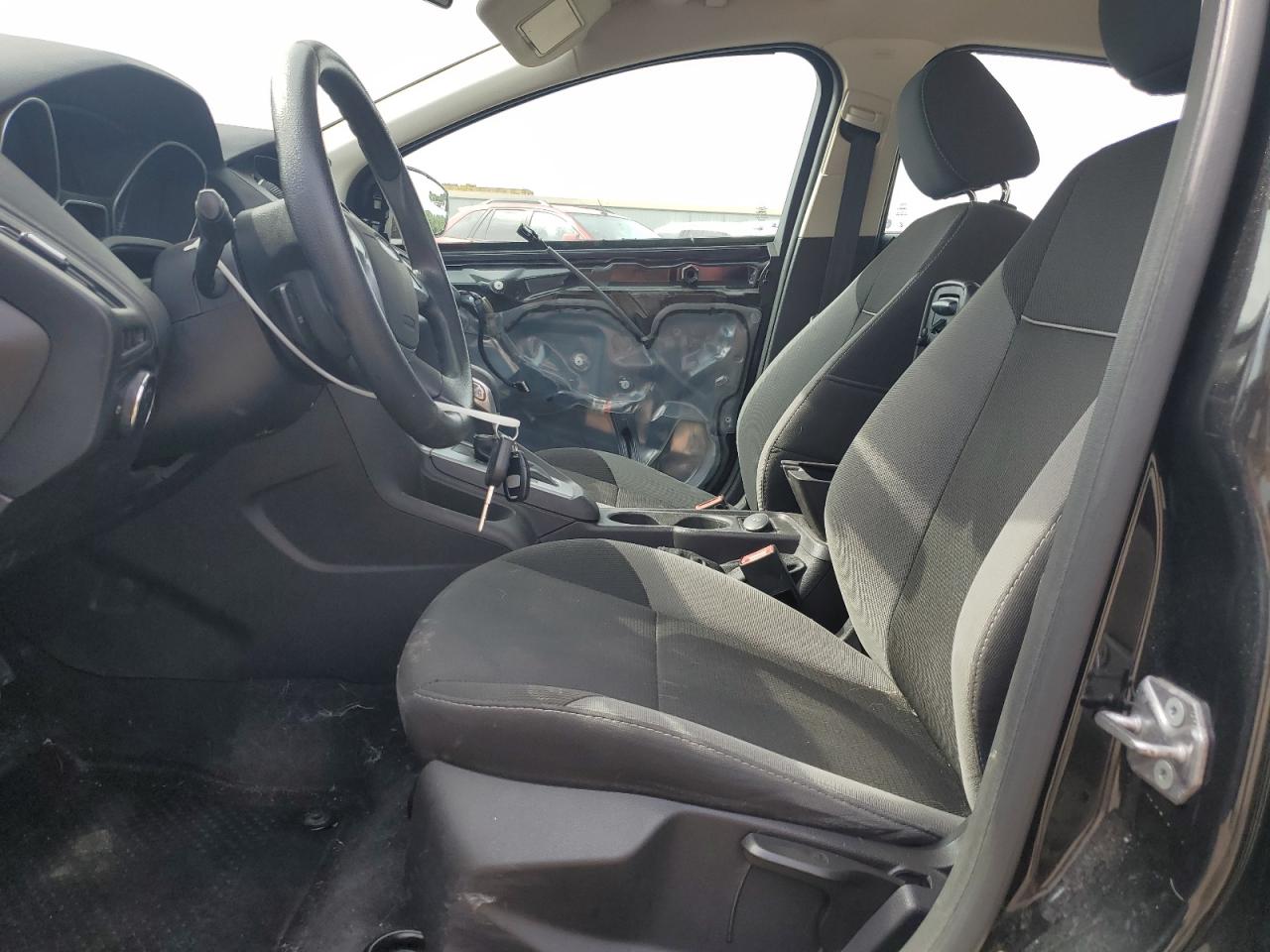 2014 Ford Focus Se VIN: 1FADP3F22EL419339 Lot: 61640985