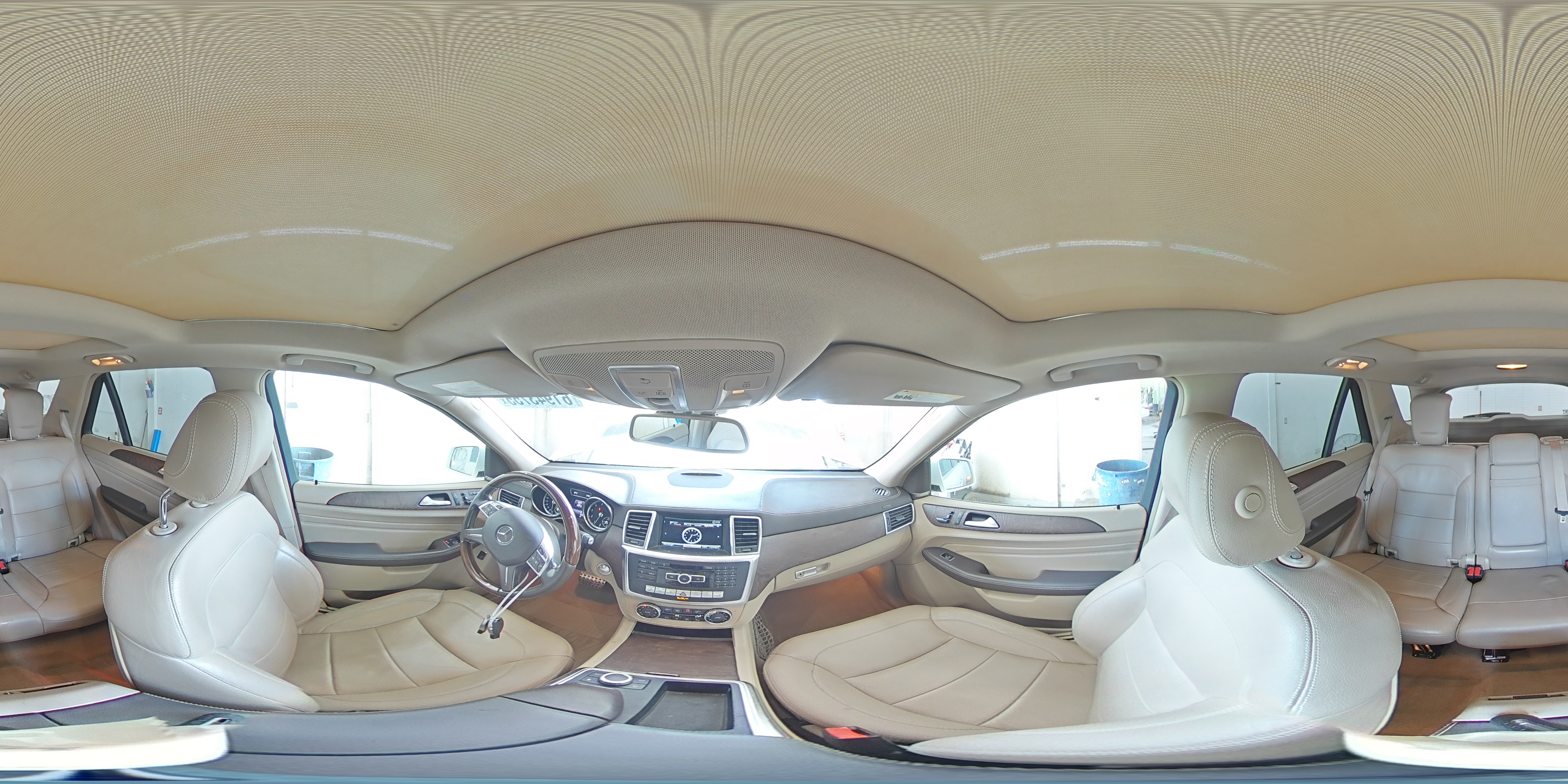 2015 Mercedes-Benz Ml 400 4Matic VIN: 4JGDA5GB0FA575779 Lot: 61943755