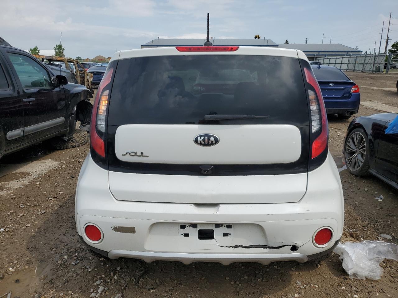 KIA SOUL 2017 VIN KNDJP3A54H7444366 photo 6