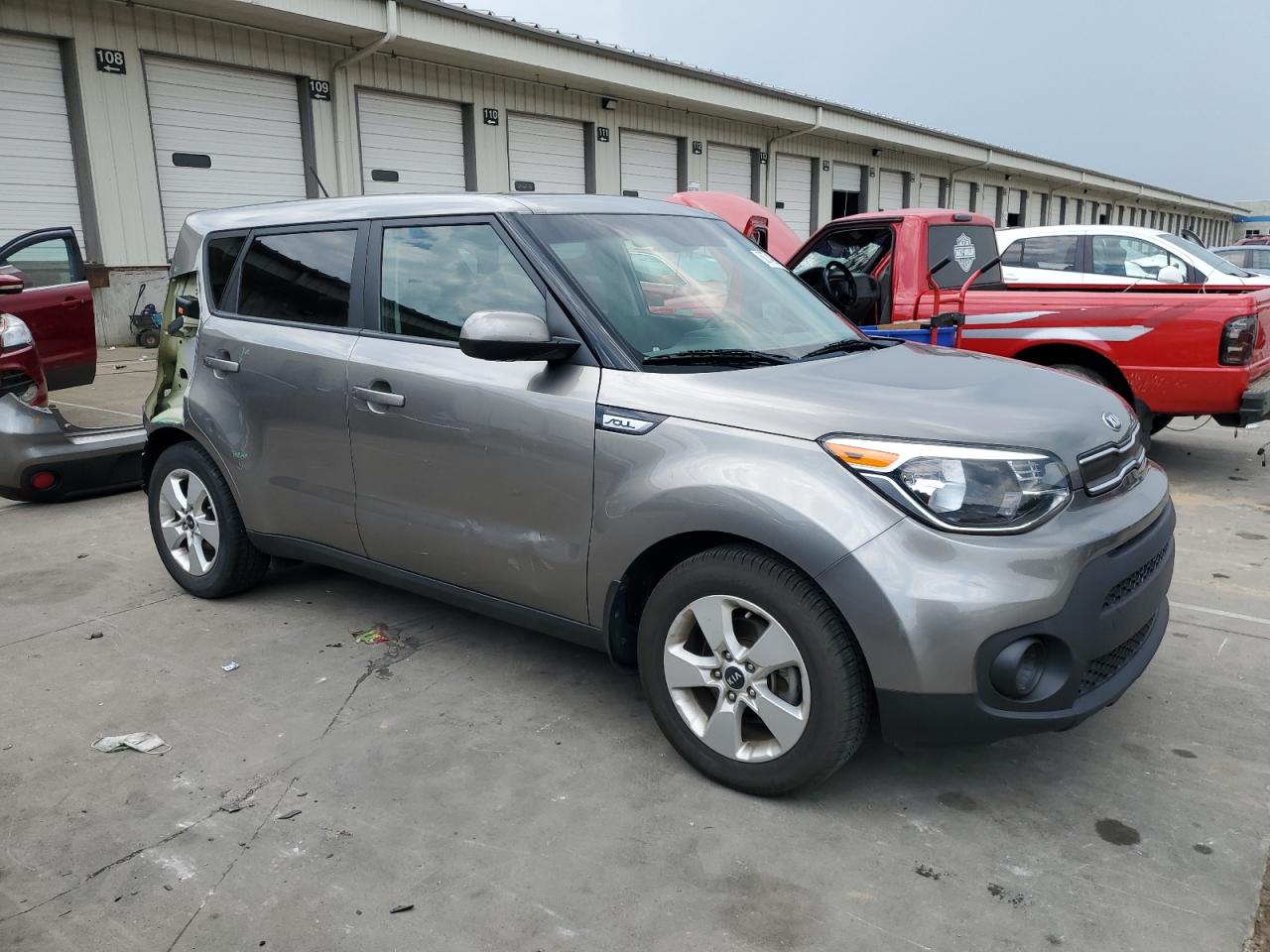 KIA SOUL 2019 VIN KNDJN2A2XK7020610 zdjęcie 4