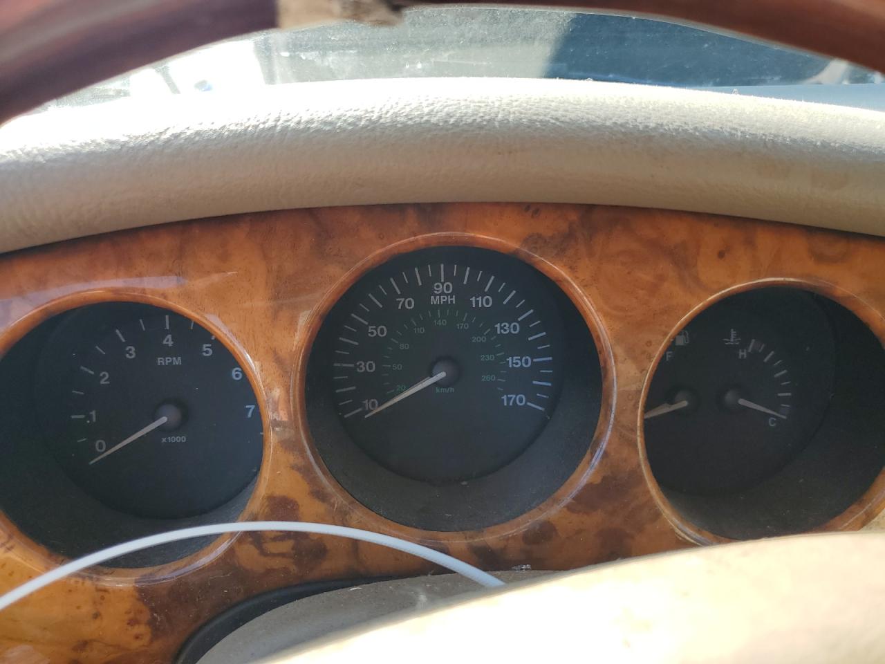 2002 Jaguar Vandenplas VIN: SAJDA24CX2LF47054 Lot: 61947155