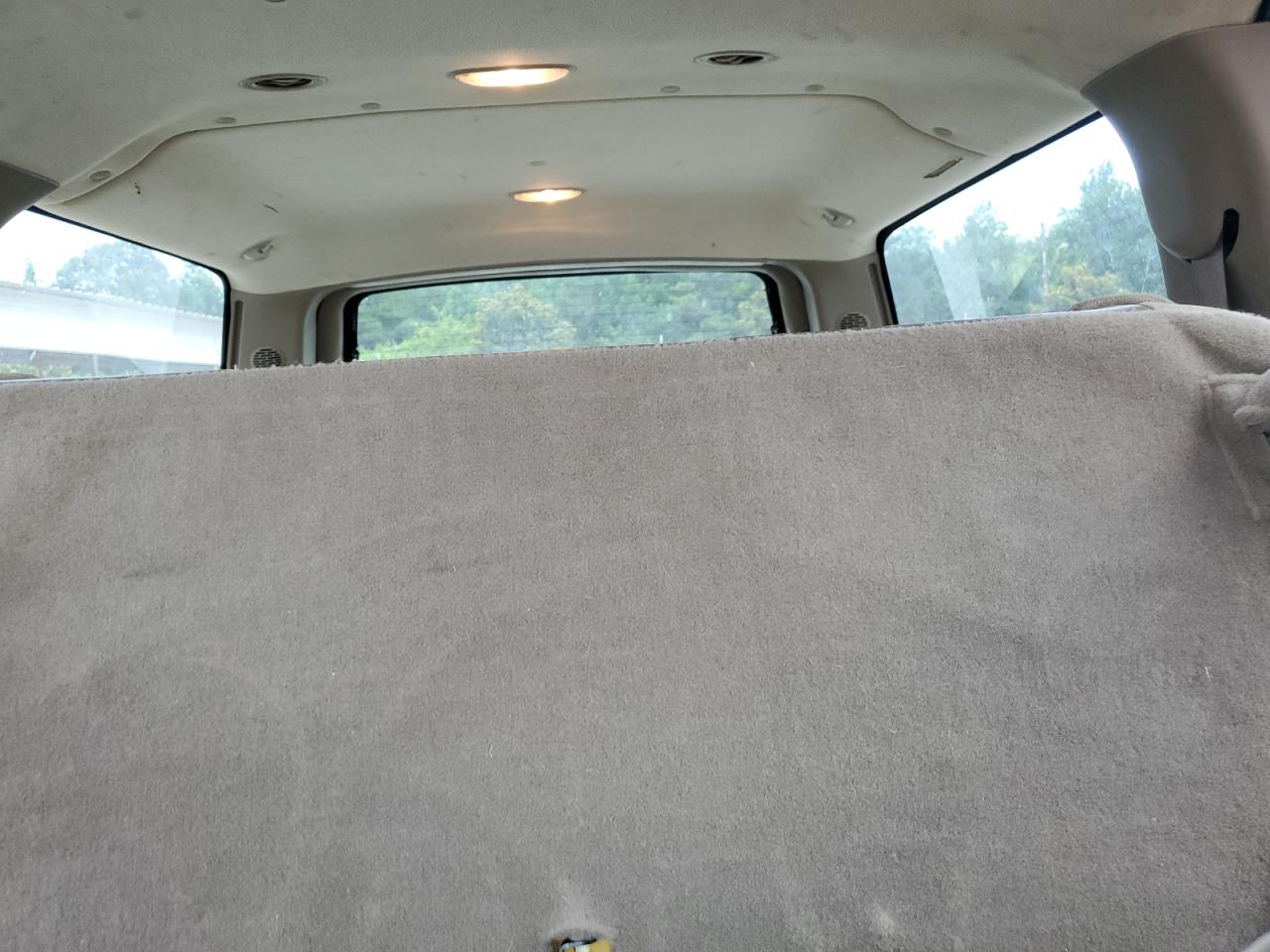 2005 Chevrolet Suburban C1500 VIN: 1GNEC16Z35J187767 Lot: 62494475