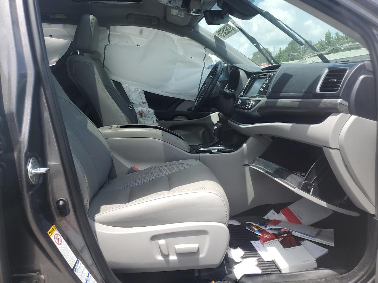 2019 Toyota Highlander Limited VIN: 5TDDZRFH2KS997804 Lot: 61925015