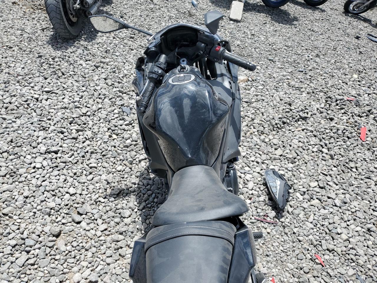 2025 Kawasaki Ex650 R VIN: ML5EXER14SDAD8765 Lot: 61778105