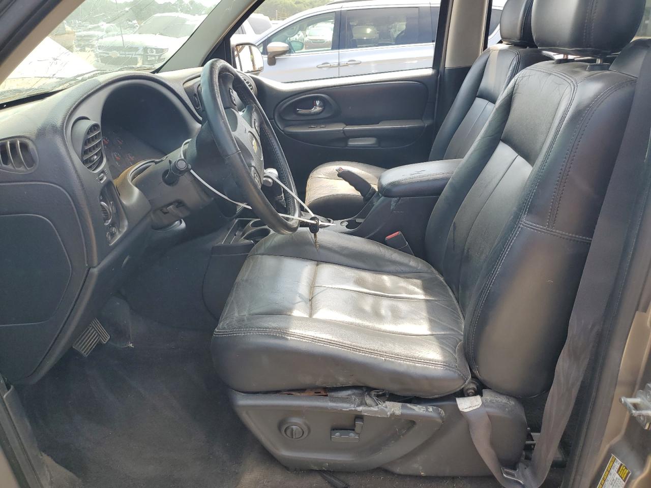 2005 Chevrolet Trailblazer Ls VIN: 1GNDS13S452379831 Lot: 61535905