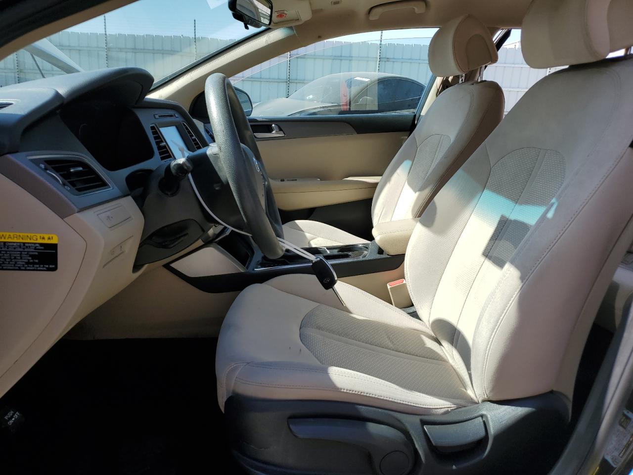 2017 Hyundai Sonata Se VIN: 5NPE24AF6HH573185 Lot: 62153305