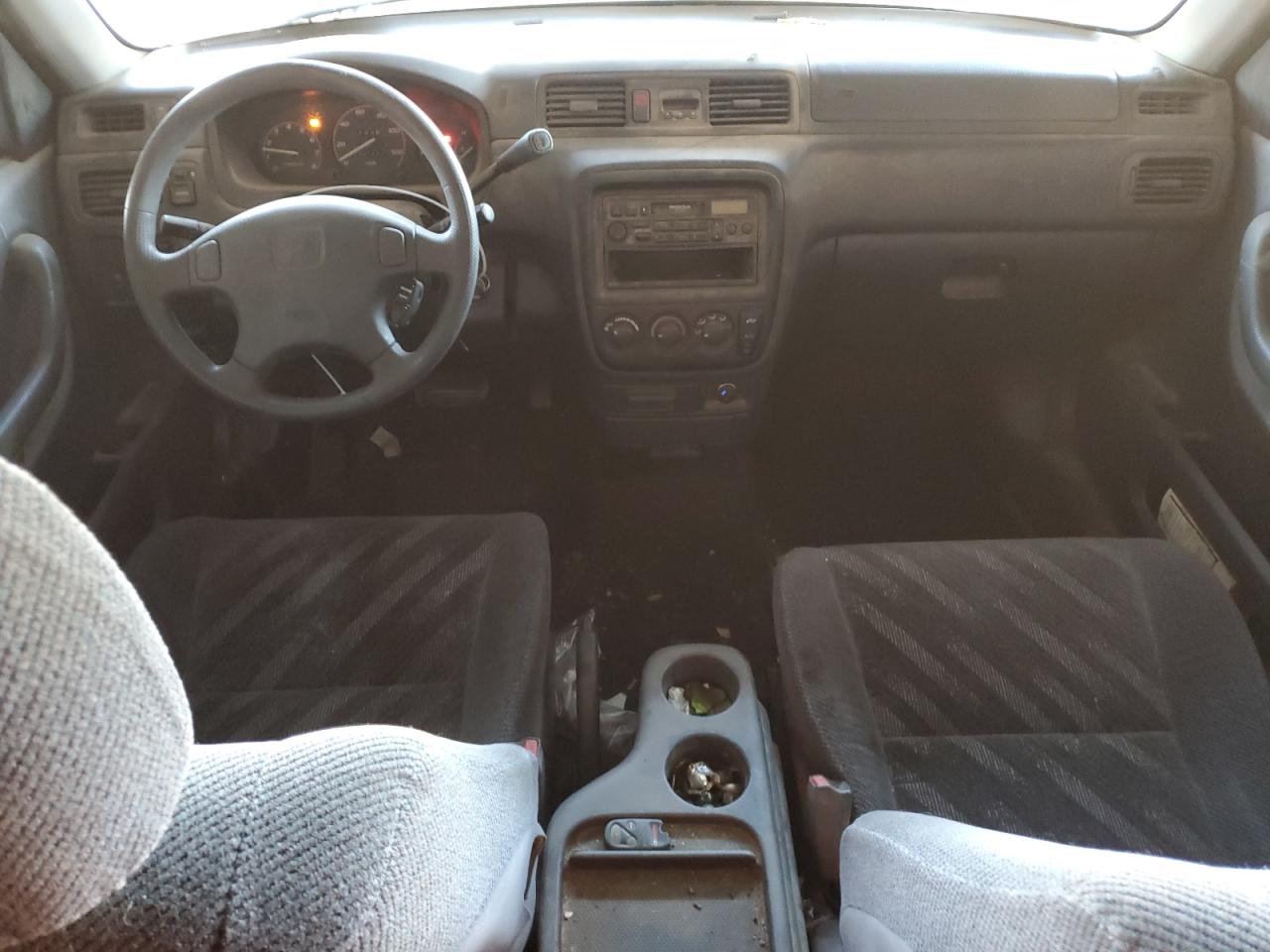 2000 Honda Cr-V Lx VIN: JHLRD2845YC002693 Lot: 62133335