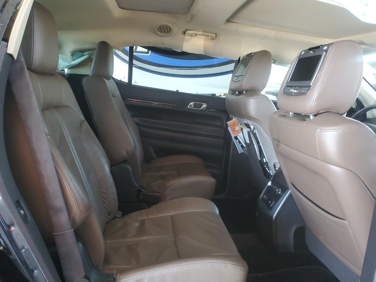 2018 Lincoln Mkt VIN: 2LMHJ5AT0JBL01342 Lot: 62958215