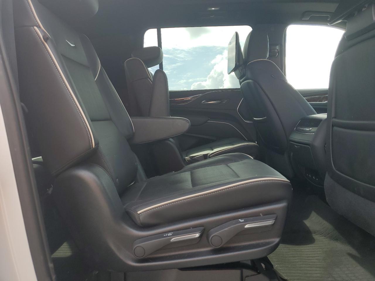2021 Cadillac Escalade Esv Premium Luxury VIN: 1GYS4KKLXMR340994 Lot: 59800615