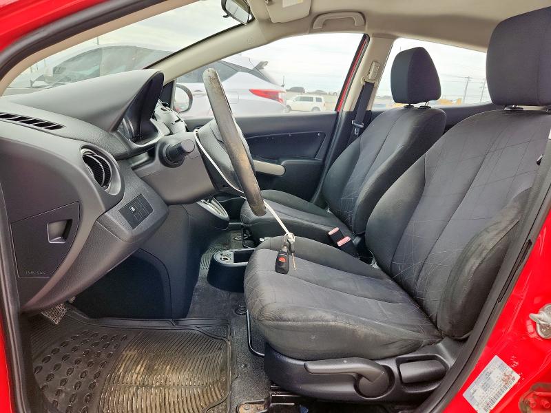  MAZDA 2 2014 Czerwony