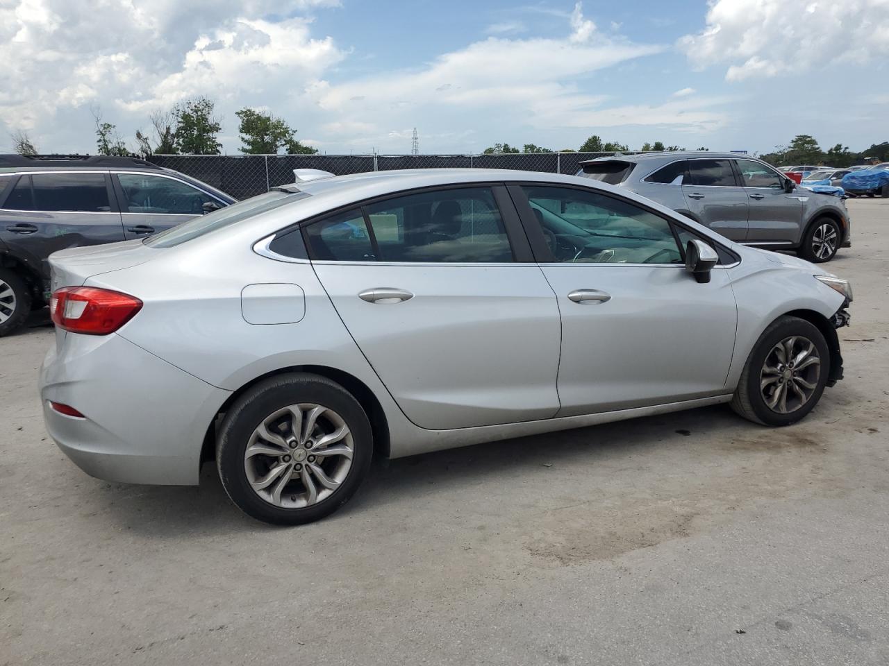 1G1BE5SM1K7117340 CHEVROLET CRUZE 2019