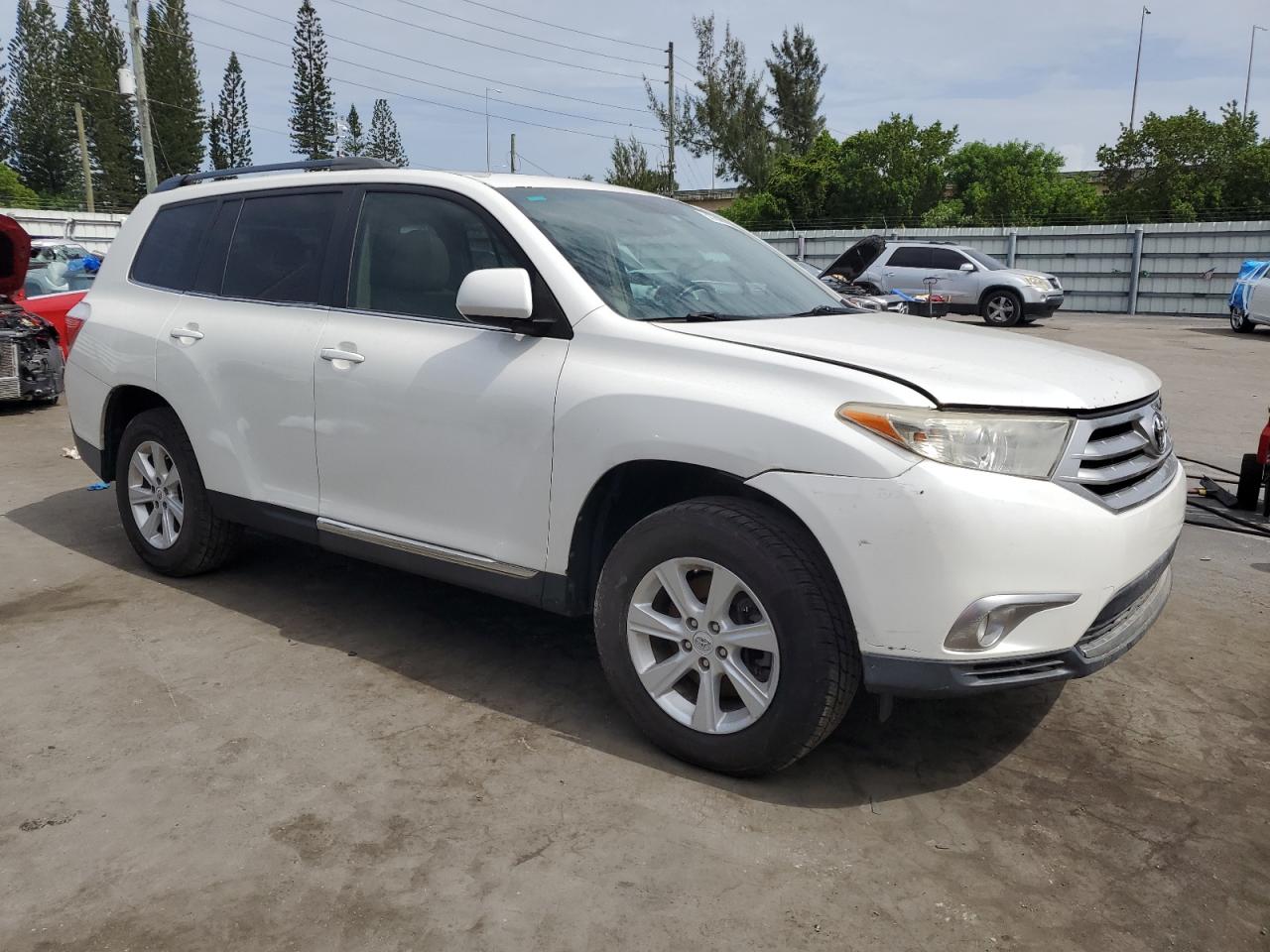2011 Toyota Highlander Base VIN: 5TDZA3EH6BS015302 Lot: 62764585
