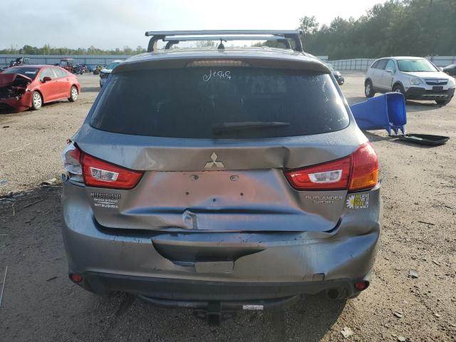 Паркетники MITSUBISHI OUTLANDER 2015 Сірий