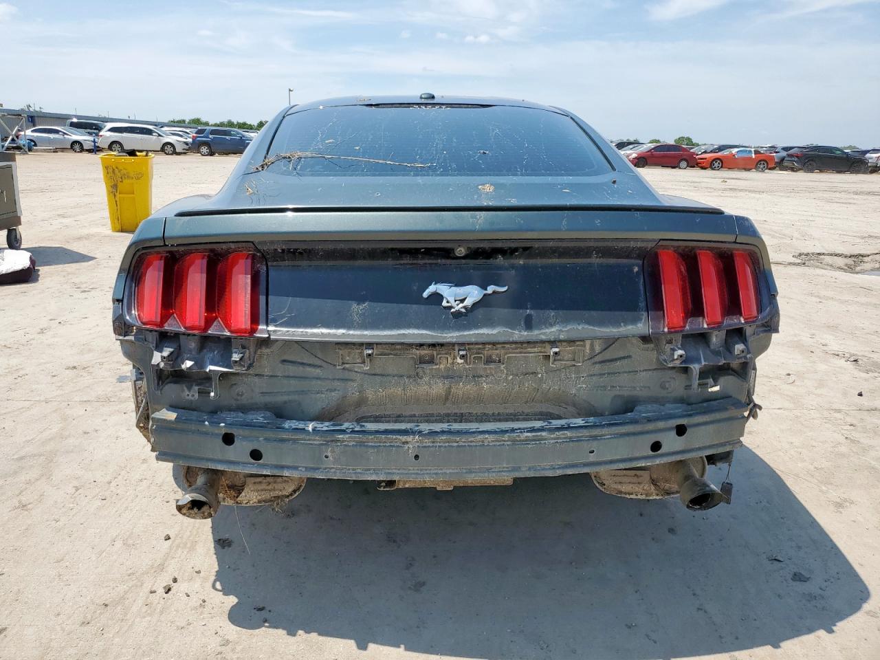 2015 Ford Mustang VIN: 1FA6P8TH2F5338118 Lot: 61018875