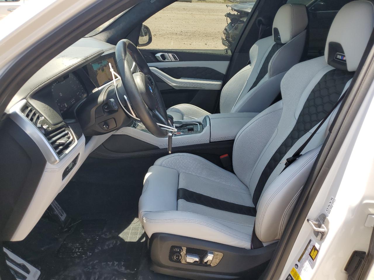 2022 BMW X5 M VIN: 5YMJU0C01N9M56863 Lot: 61859145