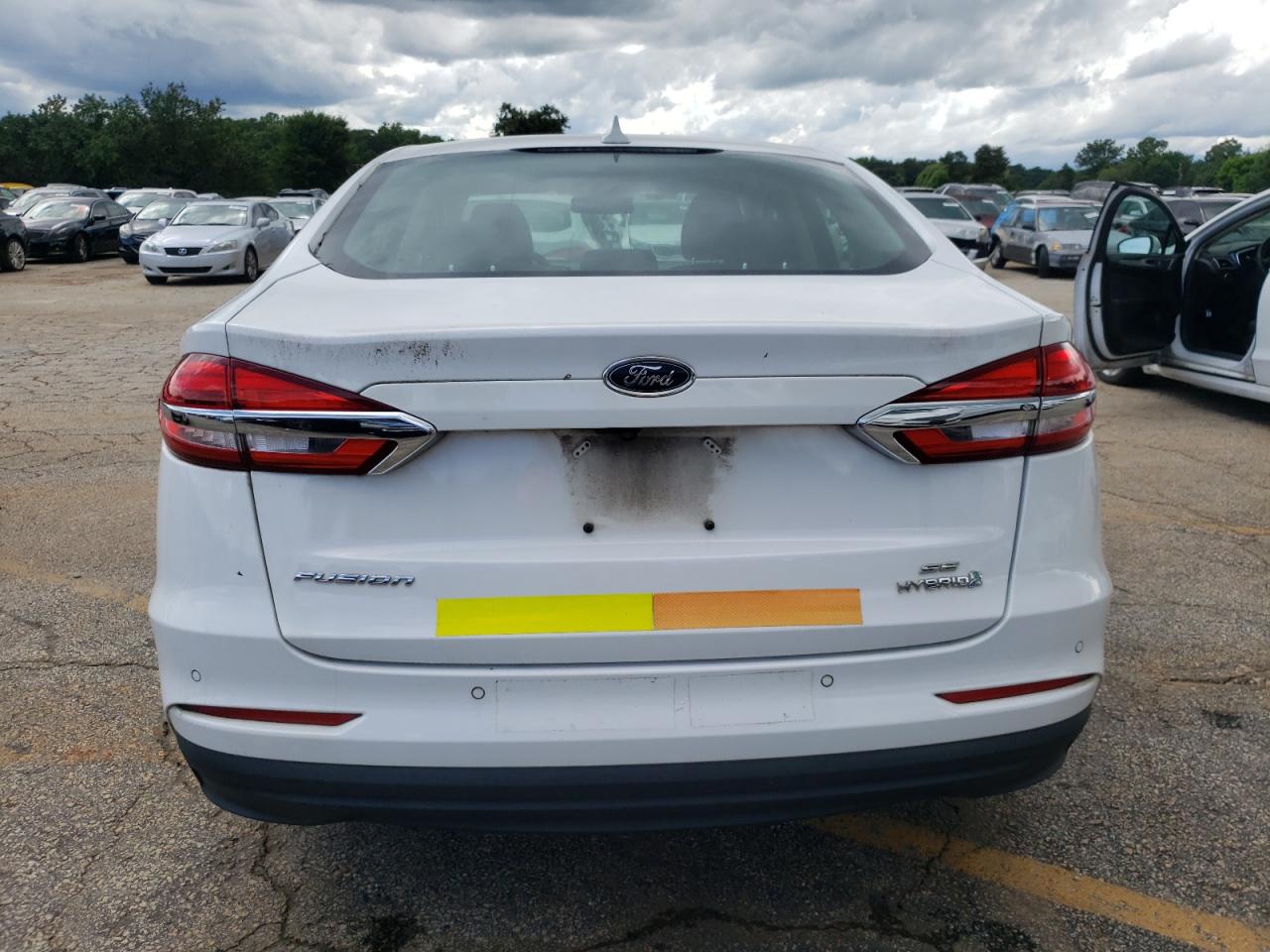 2019 Ford Fusion Se VIN: 3FA6P0LU2KR124820 Lot: 56826865
