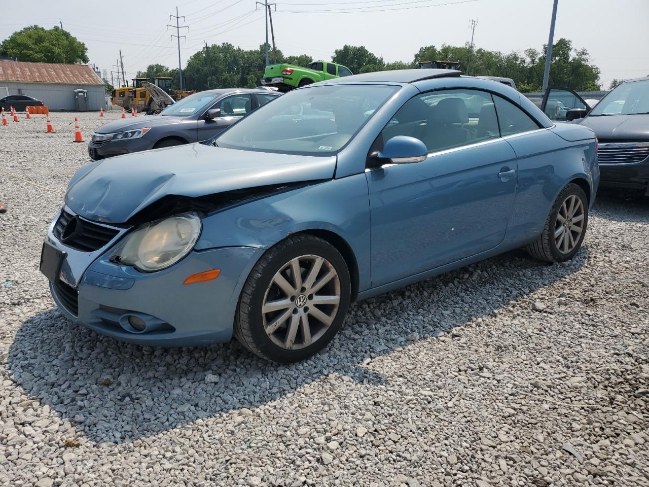 2008 Volkswagen Eos Turbo for Sale in Columbus, OH - Front End