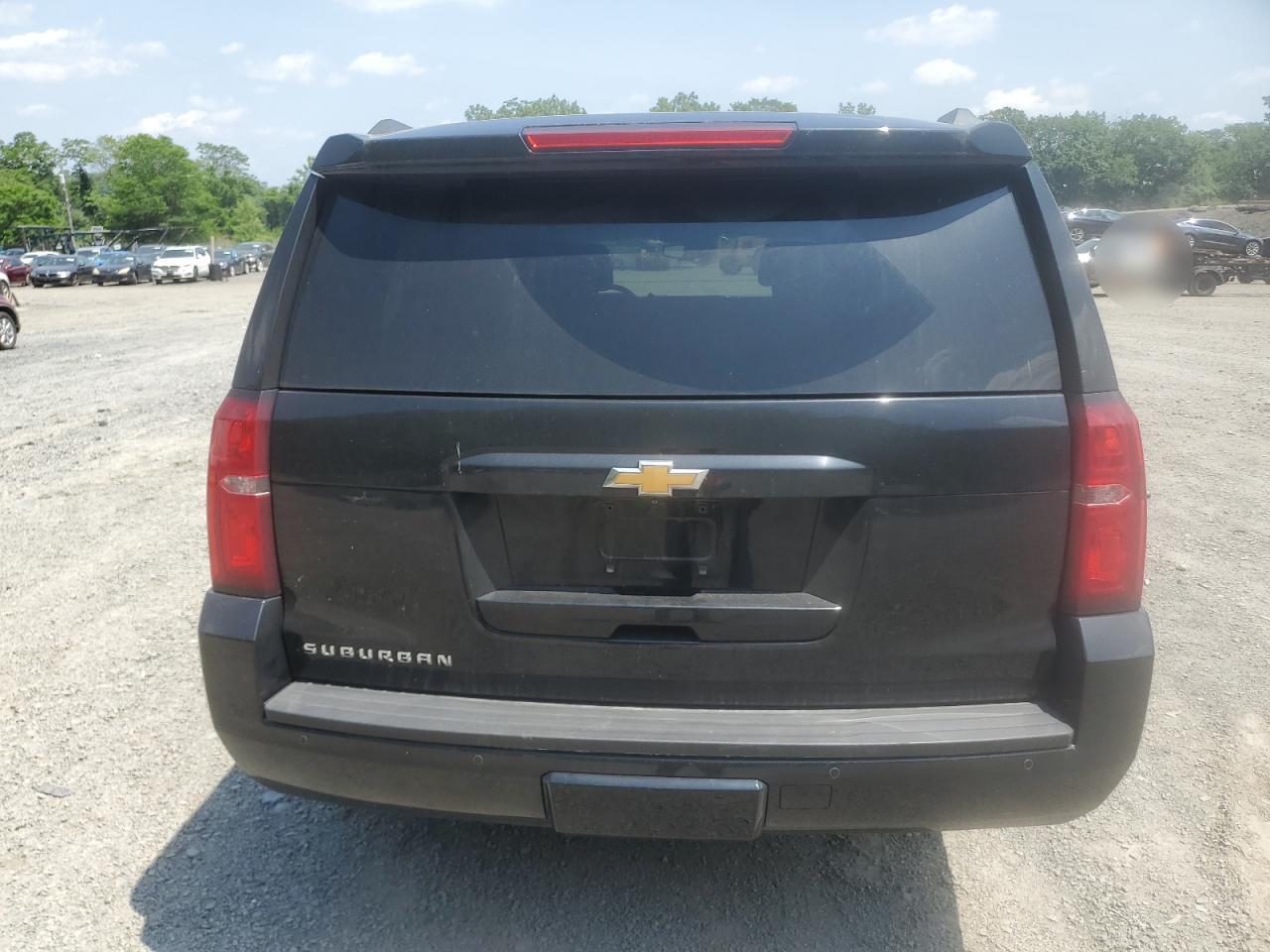 2017 Chevrolet Suburban K1500 Lt VIN: 1GNSKHKC0HR225039 Lot: 61748565
