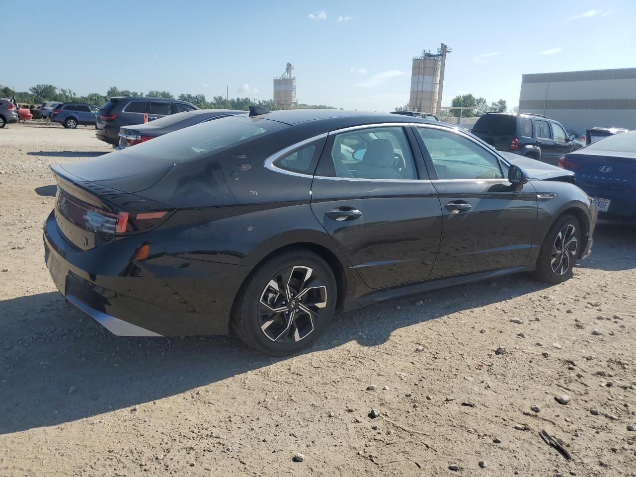 HYUNDAI SONATA 2024 VIN KMHL64JA0RA353450 фото 3